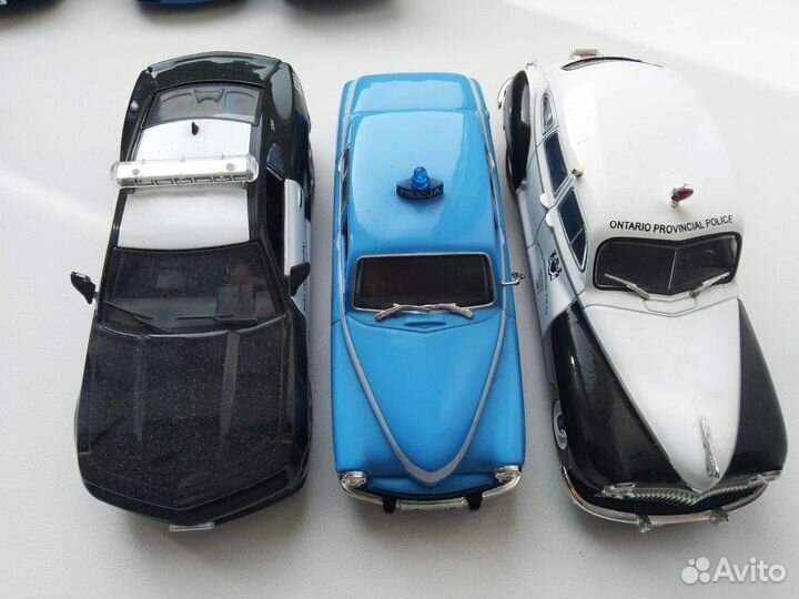 Полицейские машины мира автолегенды