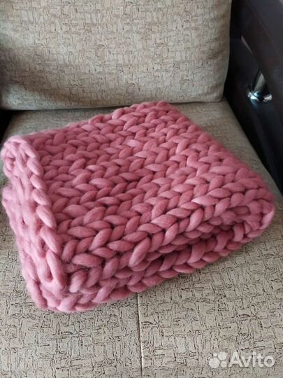 Плед детский ручной вязки