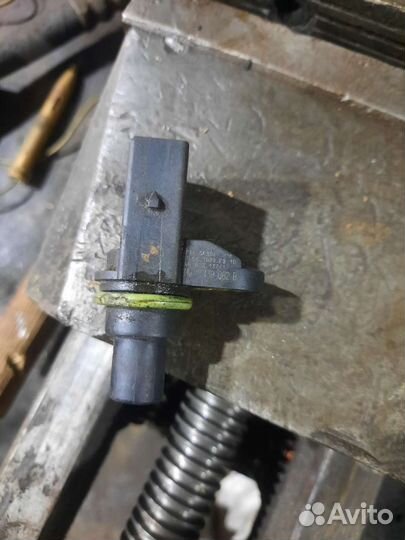 Датчик распредвала bmw e46 m43