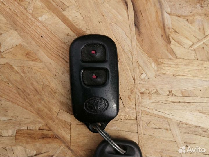 Брелок сигнализации