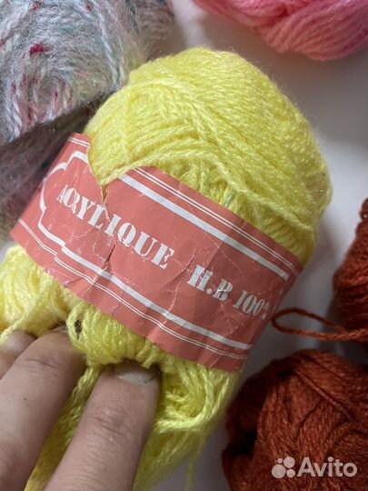 Нитки для вязания, акриловые