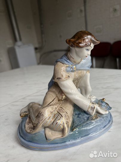 Статуэтка Иван Царевич и лягушка