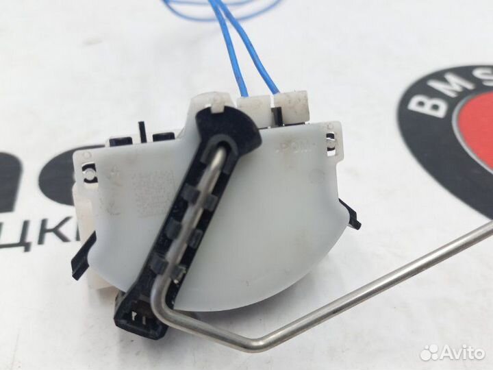 Датчик уровня топлива Bmw 525I F10 N52B25A 2010