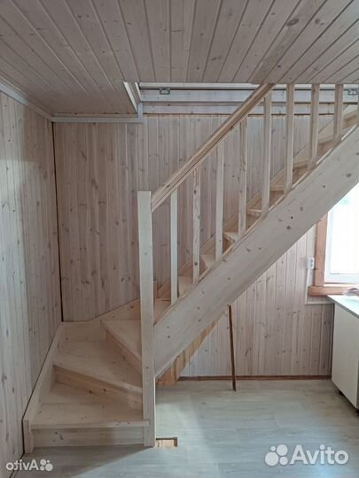 Лестница деревянная в частный дом под ключ