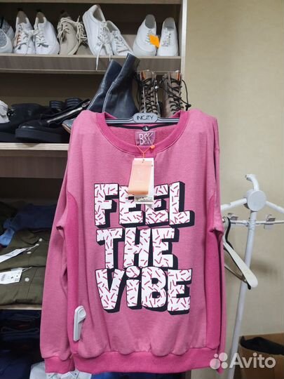 Bershka женский свитшот