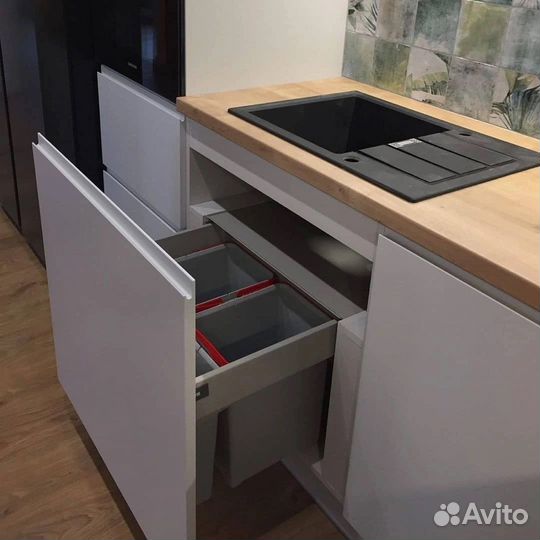 Кухня в рассрочку от фабрики и техникой в подарок