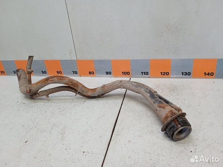 Горловина топливного бака Toyota Rav4 XA10 2.0