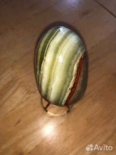 Яйцо из оникса мраморного. Частная коллекция