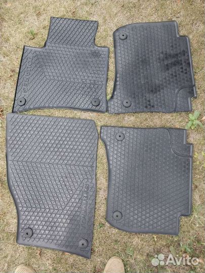 Резиновые коврики Volkswagen Touareg 2 NF оригинал