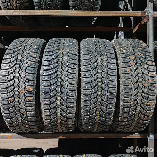 Bridgestone Blizzak Spike-01 185/60 R15 84T