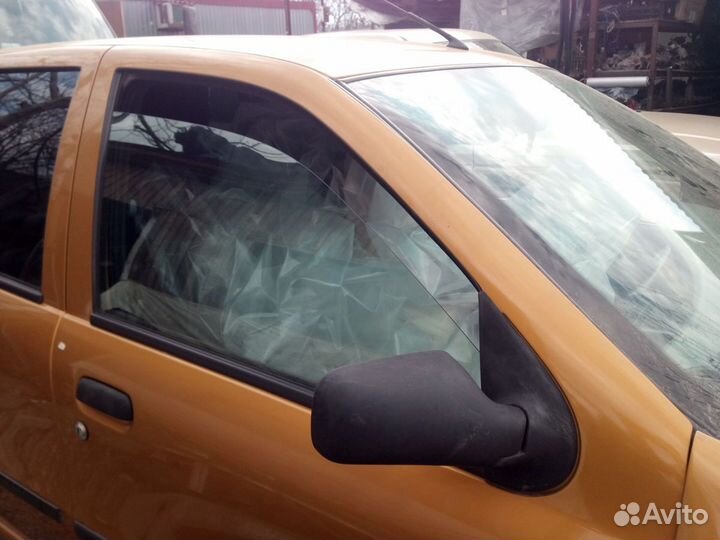 Дверь передняя правая Fiat Punto 1