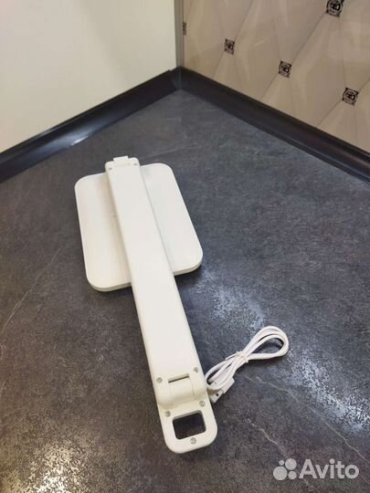 Лампа настольная, беспроводная