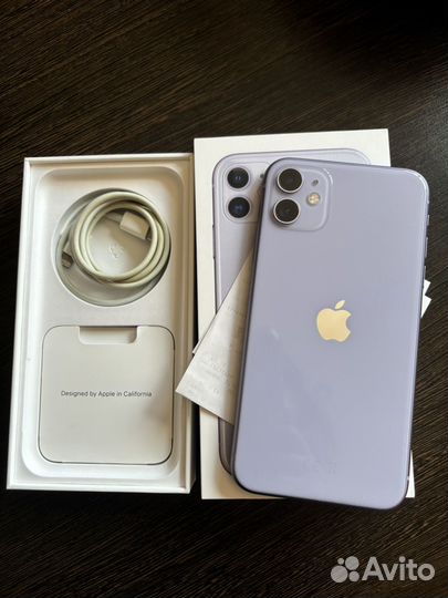 iPhone 11, 64 ГБ