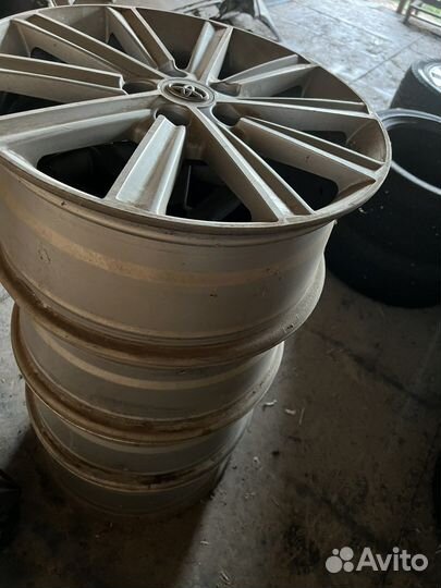Диски Toyota R18