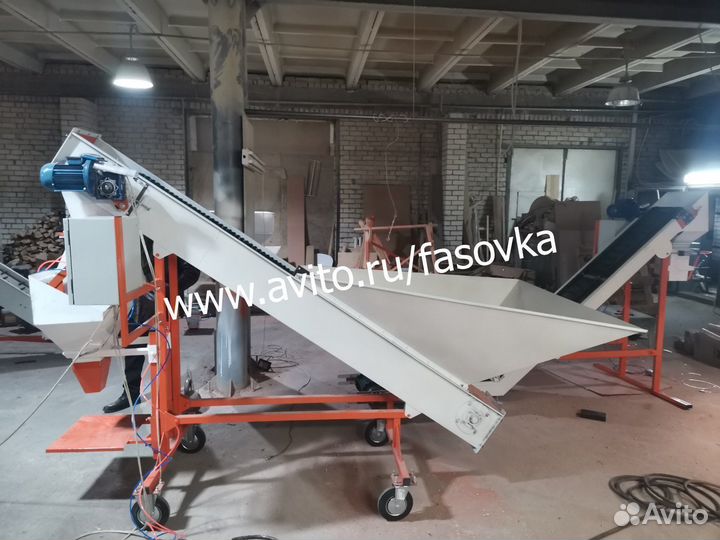 Фасовочный аппарат для песка, угля, щебня, гравия