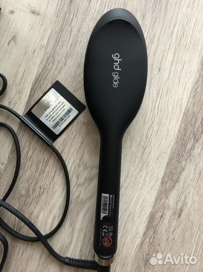 Профессиональная термощетка ghd glide