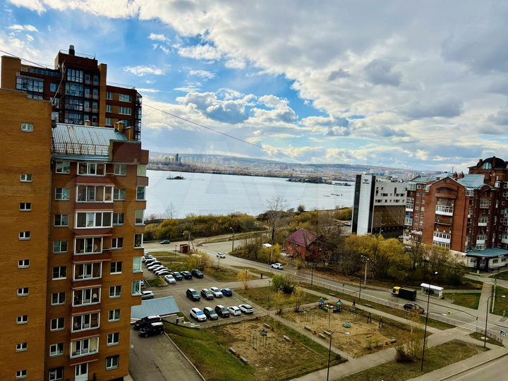 3-к. квартира, 75 м², 10/10 эт.