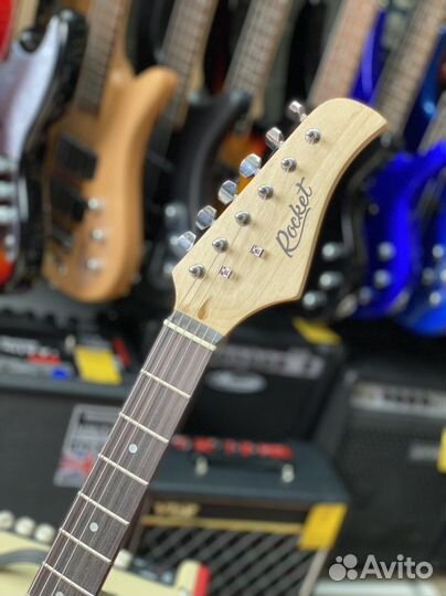 Электрогитара