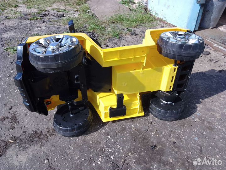 Машинка-каталка