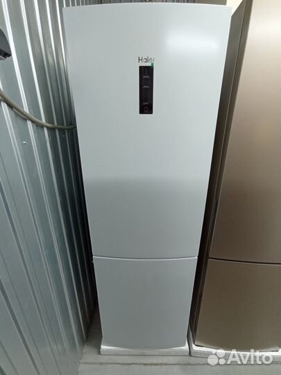 Холодильник Haier C2F636cwrg