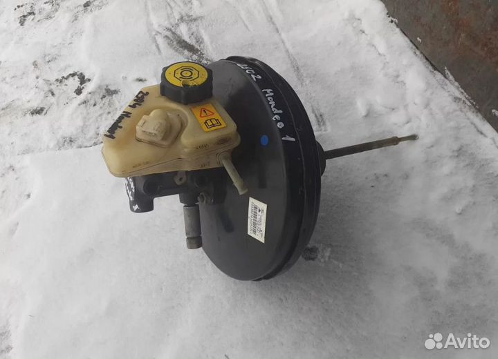 Усилитель тормозов вакуумный Ford Mondeo 1