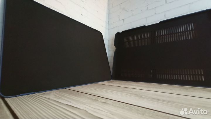 Чехол Heddy Leather hardshell для MacBook 13