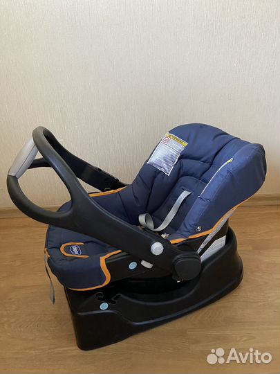 Детское автокресло-люлька от 0 Chicco