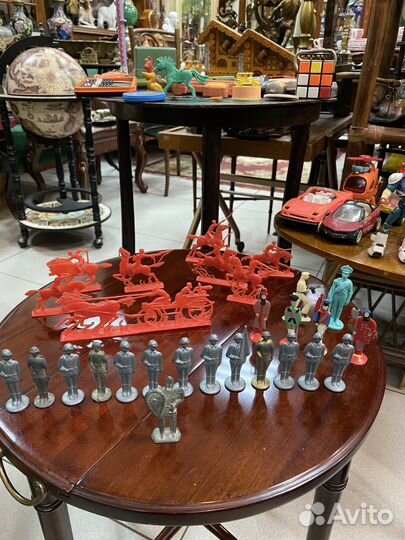 Игрушки СССР солдатики