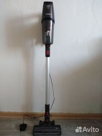 Вертикальный пылесос tefal