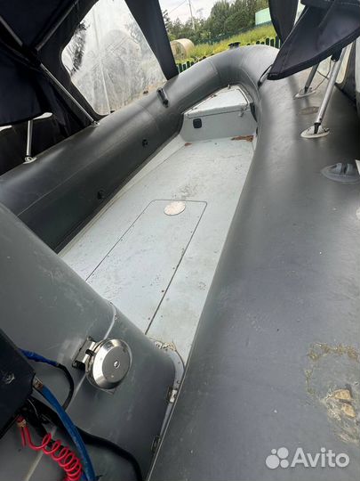 Лодка риб Буревестник 530