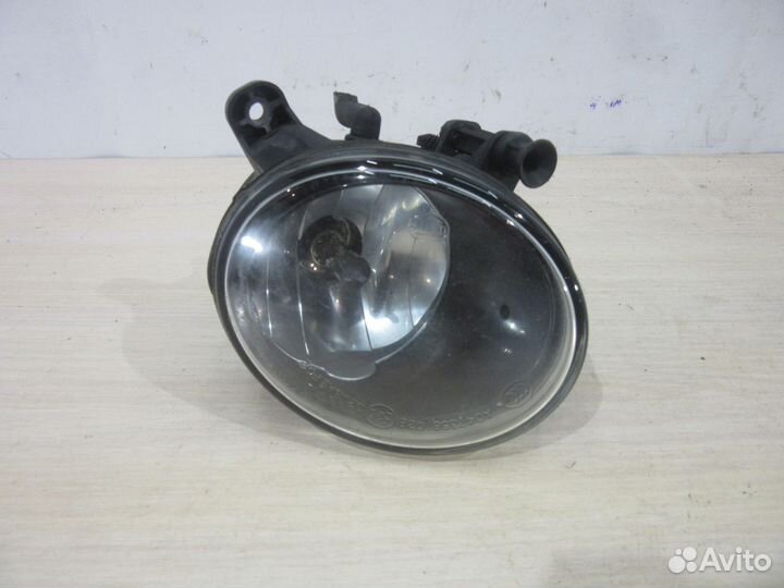 Фара противотуманная левая Audi A4