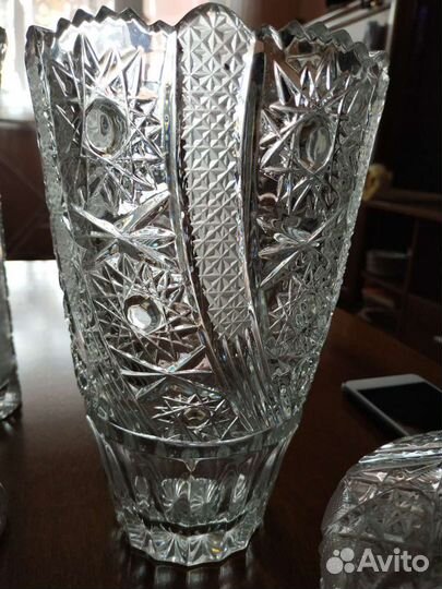 Вазы хрустальные штоф