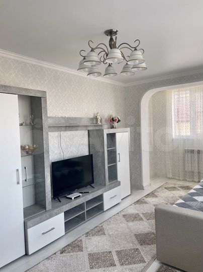 2-к. квартира, 60 м², 3/5 эт.