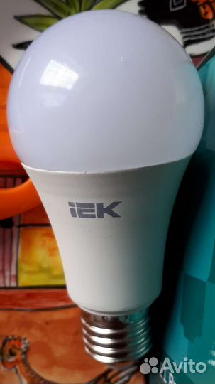 Лампа светодиодная