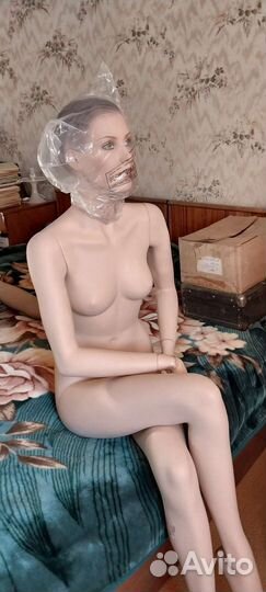 Манекен женский б/у