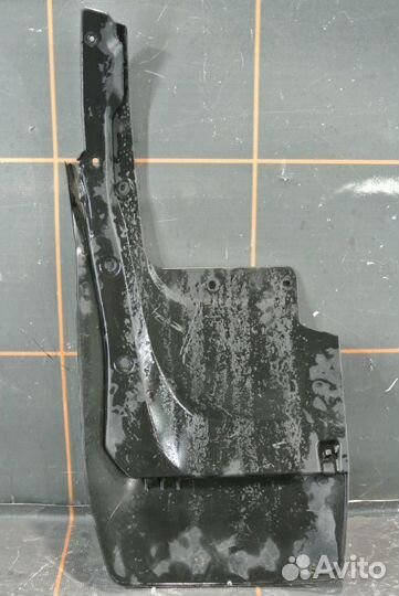 Брызговик задний правый - Lexus LX 3