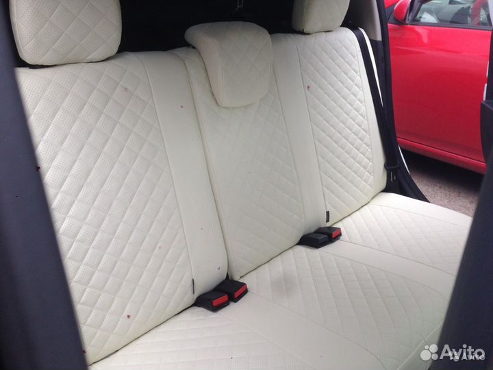 Чехлы из экокожи р.логан 2014-н.в