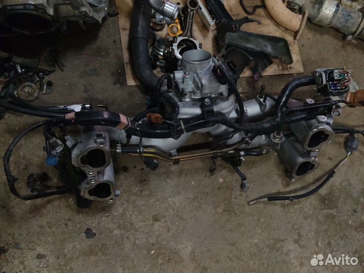 Впускной коллектор субару ej204
