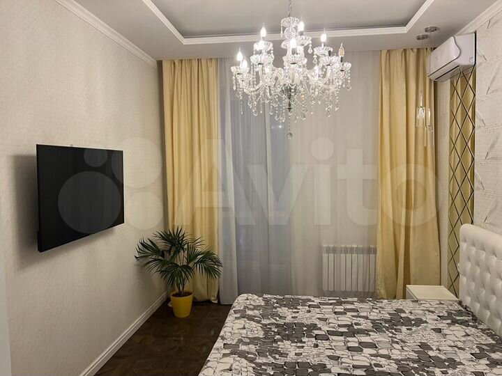 2-к. квартира, 74 м², 5/5 эт.