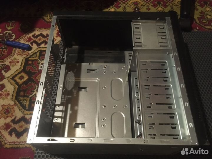 Корпус ATX для Пк