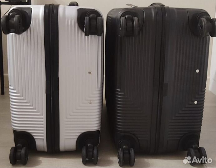 Чемодан на колесах большой xl