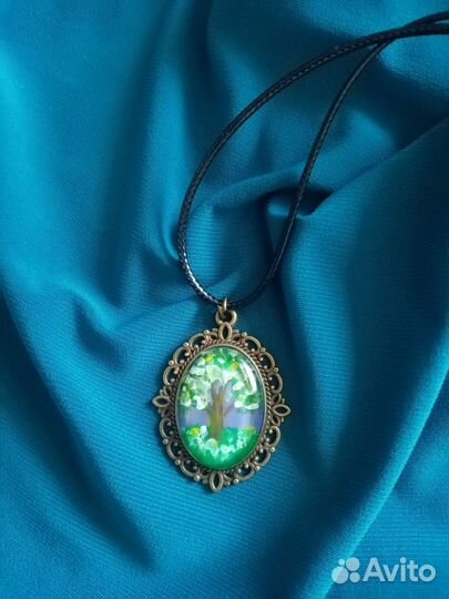 Кулоны ручной работы