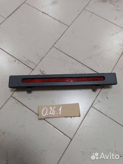 Знак аварийной остановки Mercedes-Benz E-Class