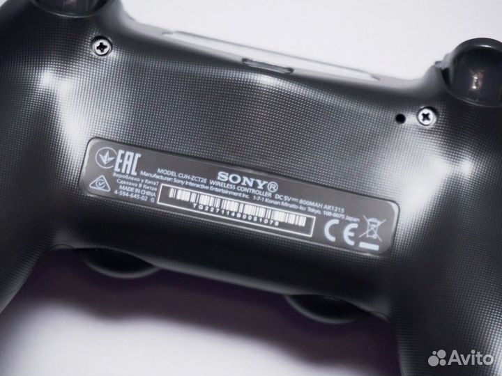 Геймпад PS4 черный