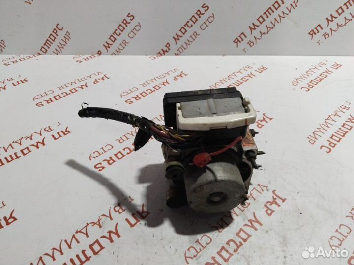 Блок ABS Mitsubishi Outlander 4G64 2005