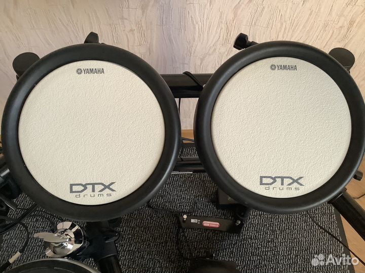 Yamaha DTX542K - электронная ударная установка