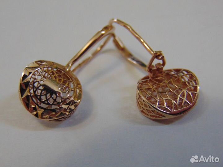 Золотые серьги