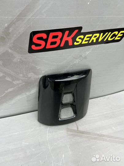 Заглушка колпак на cbr1000rr 2004/2007