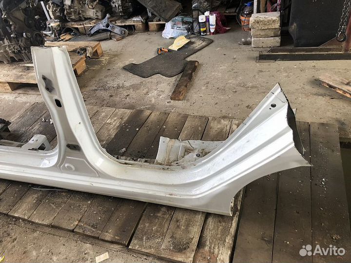 Порог левый с лонжероном Hyundai Solaris 1