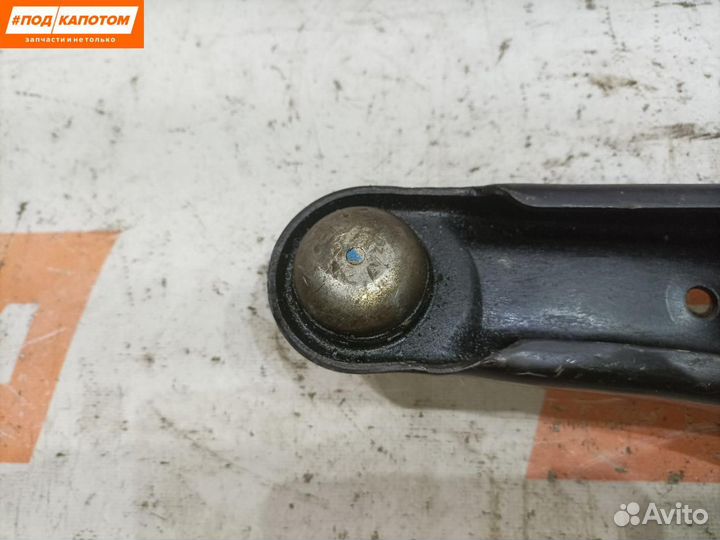 Рычаг передний правый нижний Mitsubishi Outlander